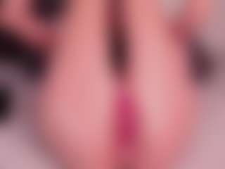 NaomiAsian's Live Sex Cam Show