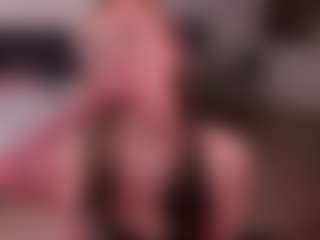 Live cam show with NaomiAsian - Asian Teen (18+) on hotwifechat.live