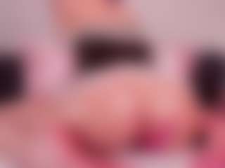 Live cam show with NaomiAsian - Cute on CamClone