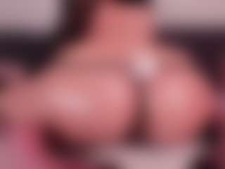 Live cam show with NaomiAsian - Butt Plug on SpankPalCams