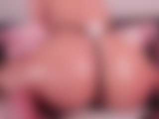 Live cam show with NaomiAsian - Facial Piercings on CamwithHer