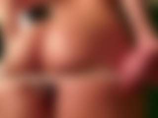 NaomiAsian's Live Sex Cam Show