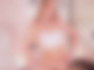 Live cam show with PhilippaFugler - Green Eyes on Camsoda Late Night