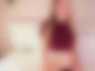 Live cam show with PhilippaFugler - Blonde Hair on SquirtSoMuch
