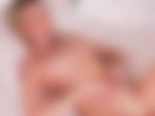 Live cam show with PhilippaFugler - Skinny on Milfs Live