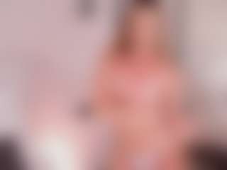 Live cam show with PhilippaFugler - Small Tits on Mixed Magazine Live