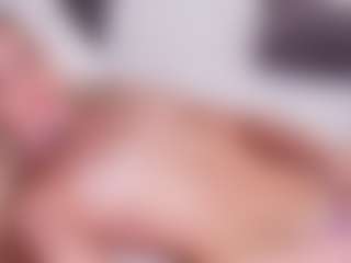 Live cam show with PhilippaFugler - Green Eyes on Dolls Live