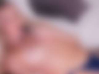 Live cam show with PhilippaFugler - Blonde Hair on Soda Cam