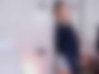Live cam show with PhilippaFugler - Skinny White on SpunkLive