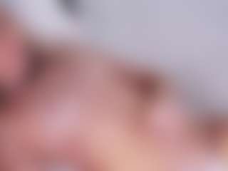 Live cam show with PhilippaFugler - Dildo Or Vibrator on Camsoda