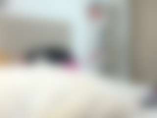 Live cam show with Queen-Antonella-Oficial - Fingering on Camsoda