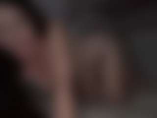 Live cam show with Arielview - Flirt MILF on CamClone