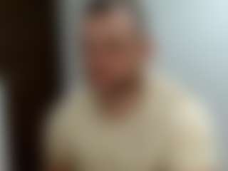 B-L-O-N-D's Live Sex Cam Show