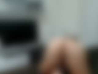 B-L-O-N-D's Live Sex Cam Show
