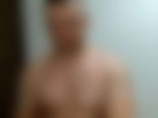 B-L-O-N-D's Live Sex Cam Show