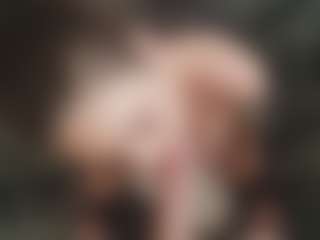 Live cam show with Lexi - Bedroom on Hubzter Live
