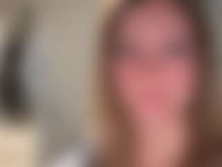 Live cam show with MillieDesire - Blue Eyes on Camming Site