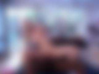 Live cam show with Mac-Troy - Tease on Camsoda