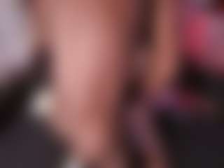 Live cam show with Mac-Troy - Bedroom on madthumbs