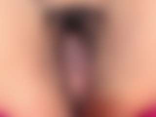 Live cam show with Sara-Collinnss - Red Hair on AdultVida.com