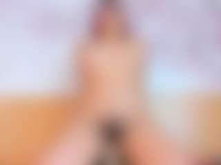 Sara-Collinnss's Live Sex Cam Show