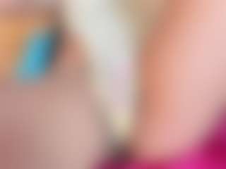Live cam show with Sara-Collinnss - Red Hair on SinfulBabes