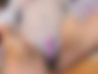 Live cam show with Sara-Collinnss - Red Hair Teen (18+) on Camsoda