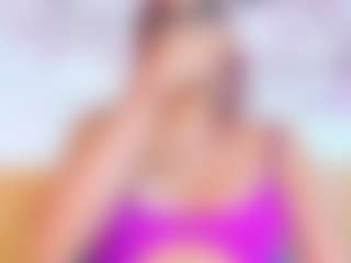 Live cam show with Sara-Collinnss - Red Hair Teen (18+) on TeamSkeetLive