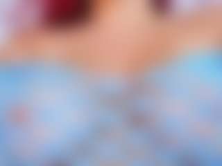 Live cam show with Sara-Collinnss - Red Hair Young Adult on Camsoda