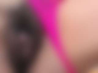 Live cam show with Sara-Collinnss - Athletic on SinfulBabes