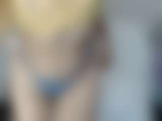 Live cam show with valerivegas - New Blowjob on SinfulBabes