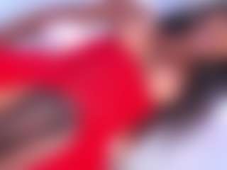 Live cam show with EvaClark_hot - Brown Eyes on Soda Cam
