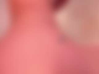 Live cam show with IsabelBornner - Body Massage on EXY