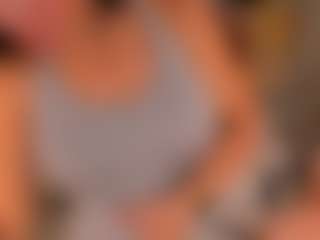 Live cam show with IsabelBornner - Body Massage on SpunkLive