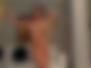 IsabelBornner's Live Sex Cam Show