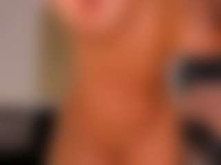 Live cam show with IsabelBornner - Body Massage on Dare Cams