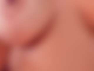 Live cam show with IsabelBornner - Cum In Pussy on Gym Cam Girls