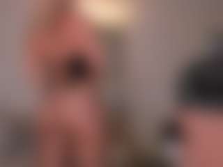 IsabelBornner's Live Sex Cam Show