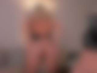 IsabelBornner's Live Sex Cam Show