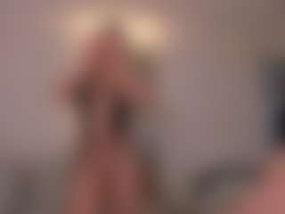 IsabelBornner's Live Sex Cam Show
