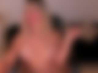 IsabelBornner's Live Sex Cam Show