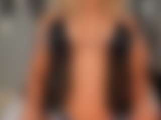 IsabelBornner's Live Sex Cam Show