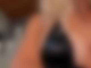 IsabelBornner's Live Sex Cam Show