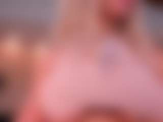 IsabelBornner's Live Sex Cam Show