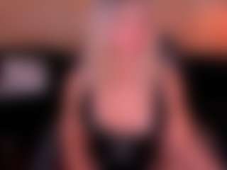 IsabelBornner's Live Sex Cam Show