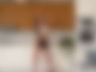 Live cam show with Scarlett - Striptease Asian on Cam Slut