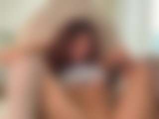 Live cam show with Scarlett - Asian Lush on AdultVida.com