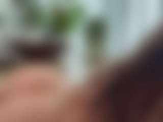 Live cam show with Scarlett - Brown Eyes Asian on Uber Horny