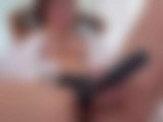 Scarlett's Live Sex Cam Show