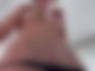 Live cam show with Scarlett - Gamer Asian on Gym Cam Girls